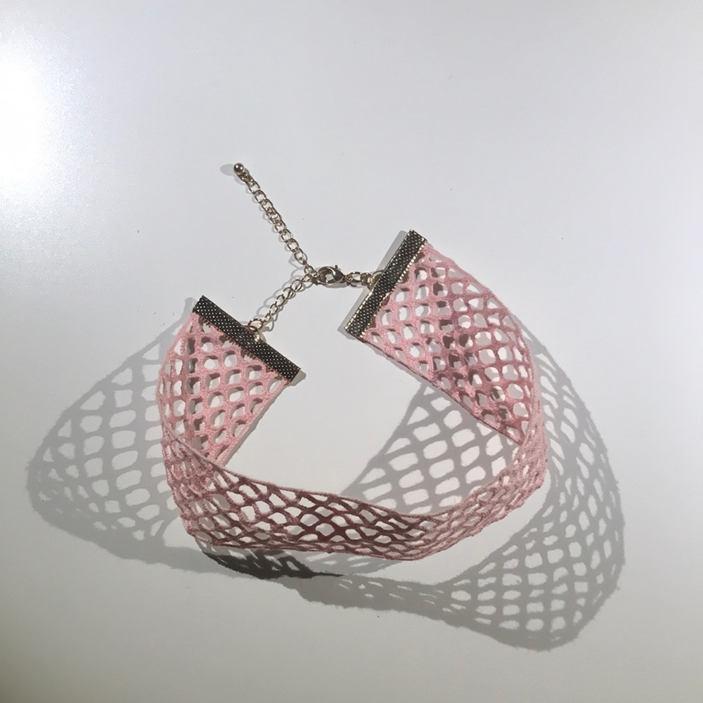 Forever 21 Light pink crochet choker